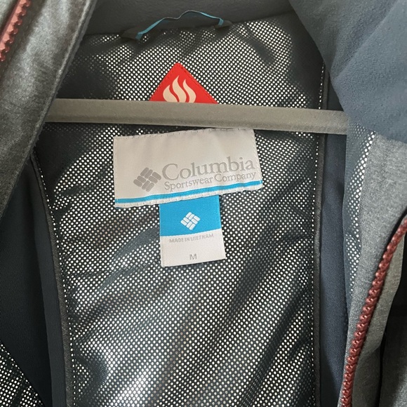 Men’s Columbia Coat - Picture 3 of 3